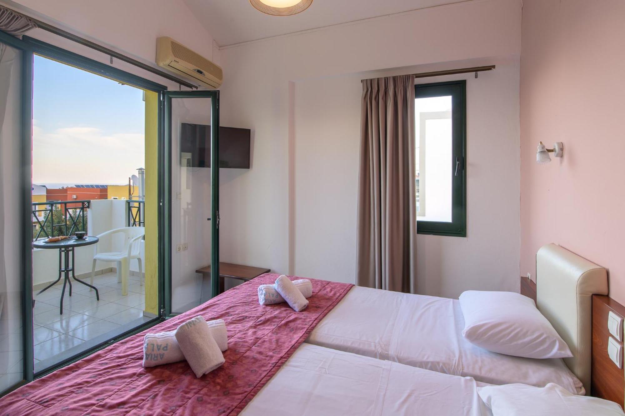 Ariadni Palace Apartments แอร์ซอนิสซอส ภายนอก รูปภาพ