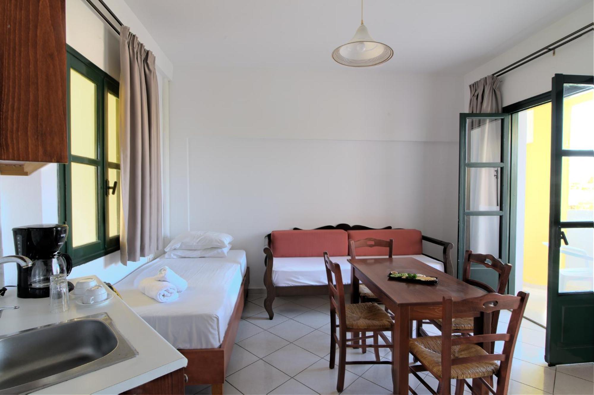 Ariadni Palace Apartments แอร์ซอนิสซอส ภายนอก รูปภาพ